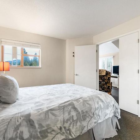 Tyndall Stone Lodge By Cozystay Signature Whistler Exteriér fotografie