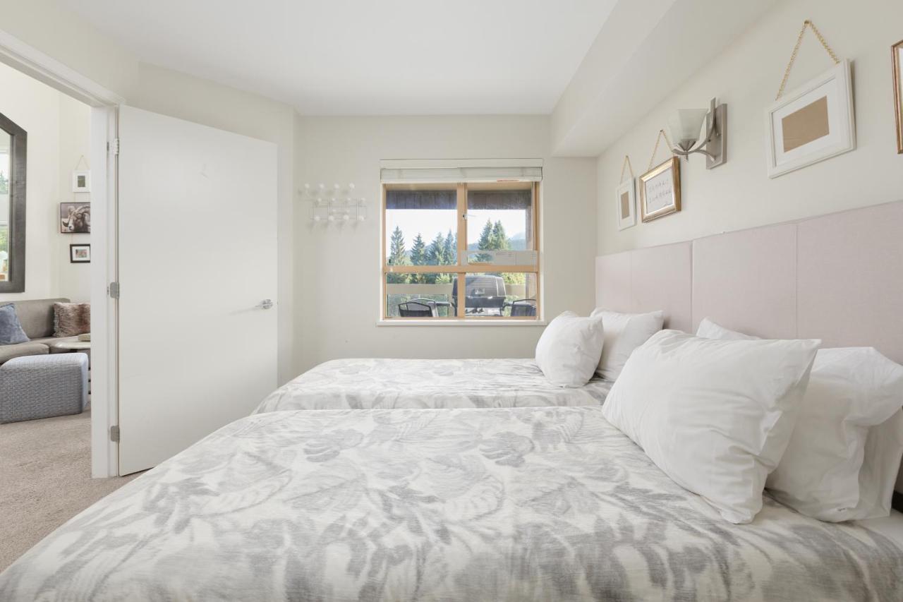 Tyndall Stone Lodge By Cozystay Signature Whistler Exteriér fotografie